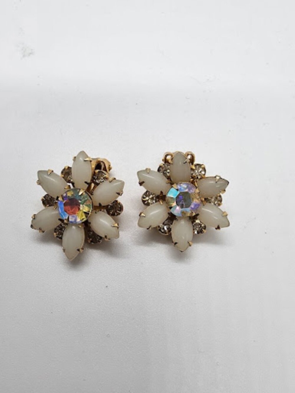 Vintage Mid-Century Signed Beaujewel Floral Clip-On Earrings